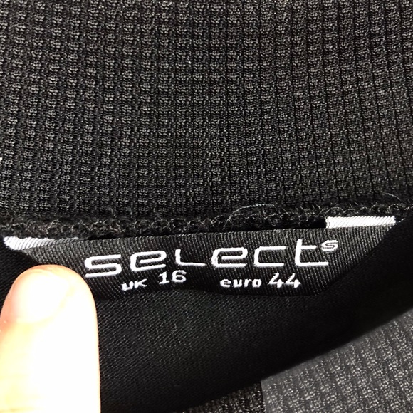 SELECT S I Don’t Make Mistakes Mesh Cutout Cold Shoulder Long Sleeve Crop Top - Picture 5 of 8